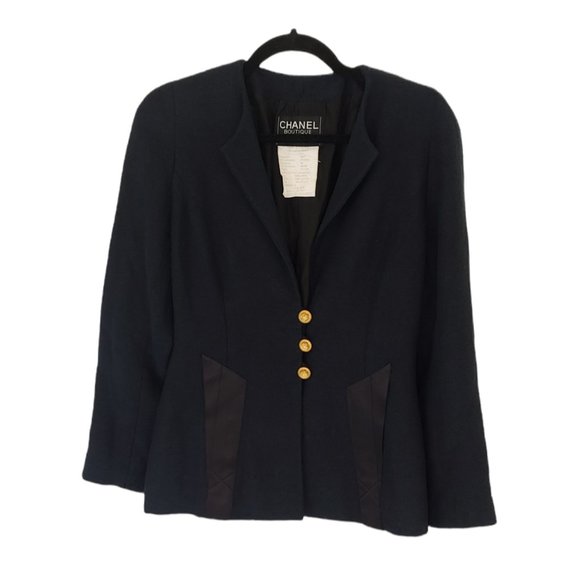 CHANEL Jackets & Blazers - Vintage 1994 Chanel Navy Blue Boucle Jacket